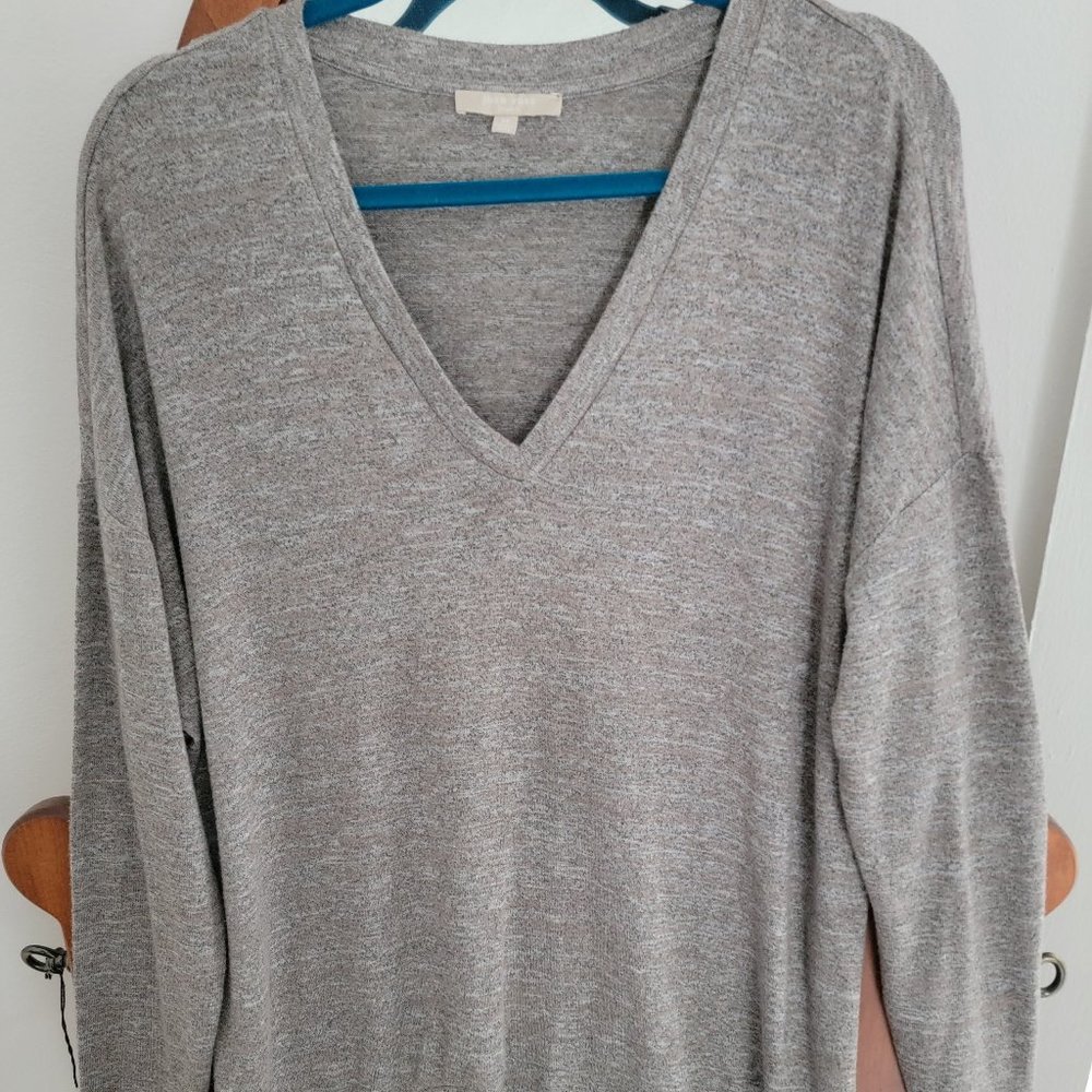 HI-Lo Sweater